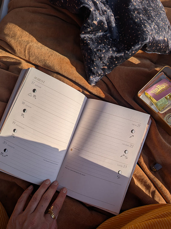 Mid Year Moon diary 2026/2027 (USA ORDERS ONLY)