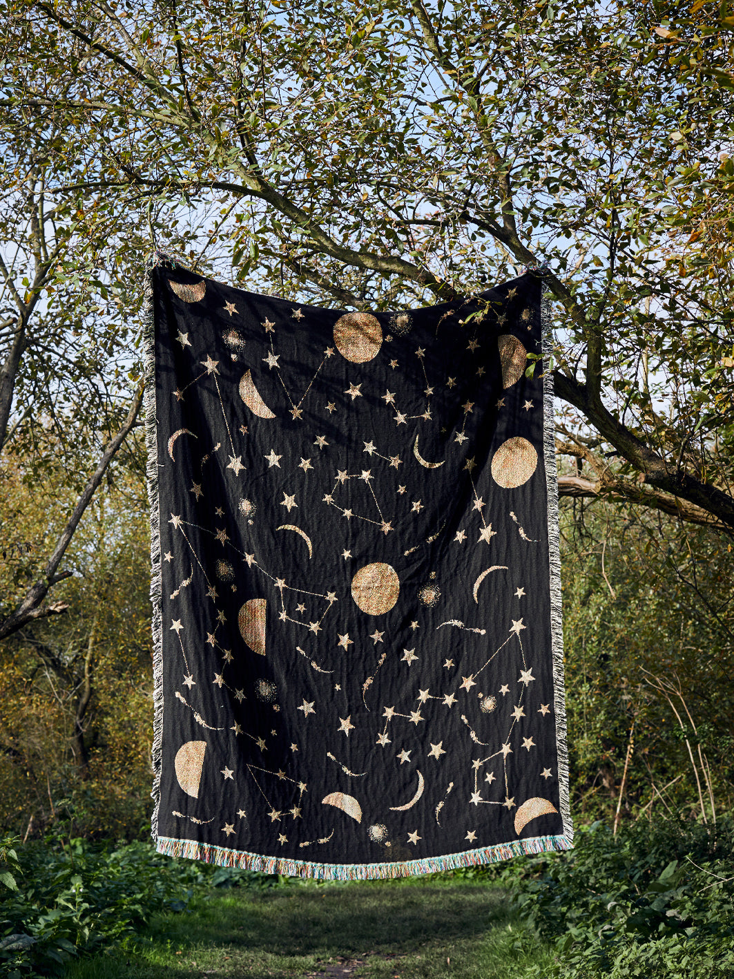 Constellations woven throw/blanket